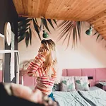 Nocleg ze śniadaniem 2 Stodoły Chillout 4*