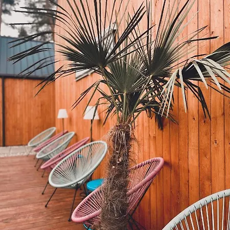 2 Stodoly Chillout Oda ve Kahvaltı Dziwnów