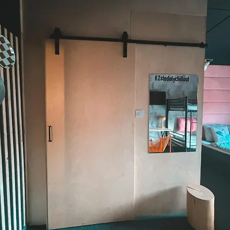 2 Stodoly Chillout Oda ve Kahvaltı Dziwnów