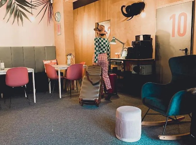 2 Stodoly Chillout Oda ve Kahvaltı Dziwnów