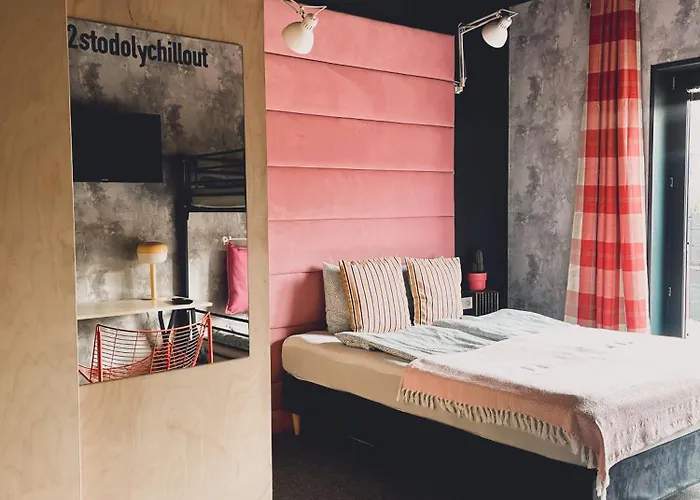 2 Stodoly Chillout לינה וארוחת בוקר 4*